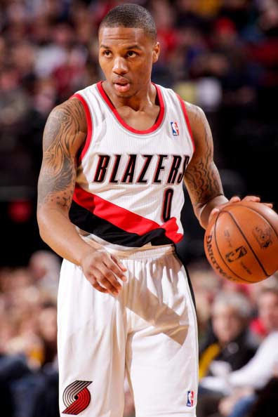 黄蜂绝杀意大利男篮，利拉德三分雨点燃全场