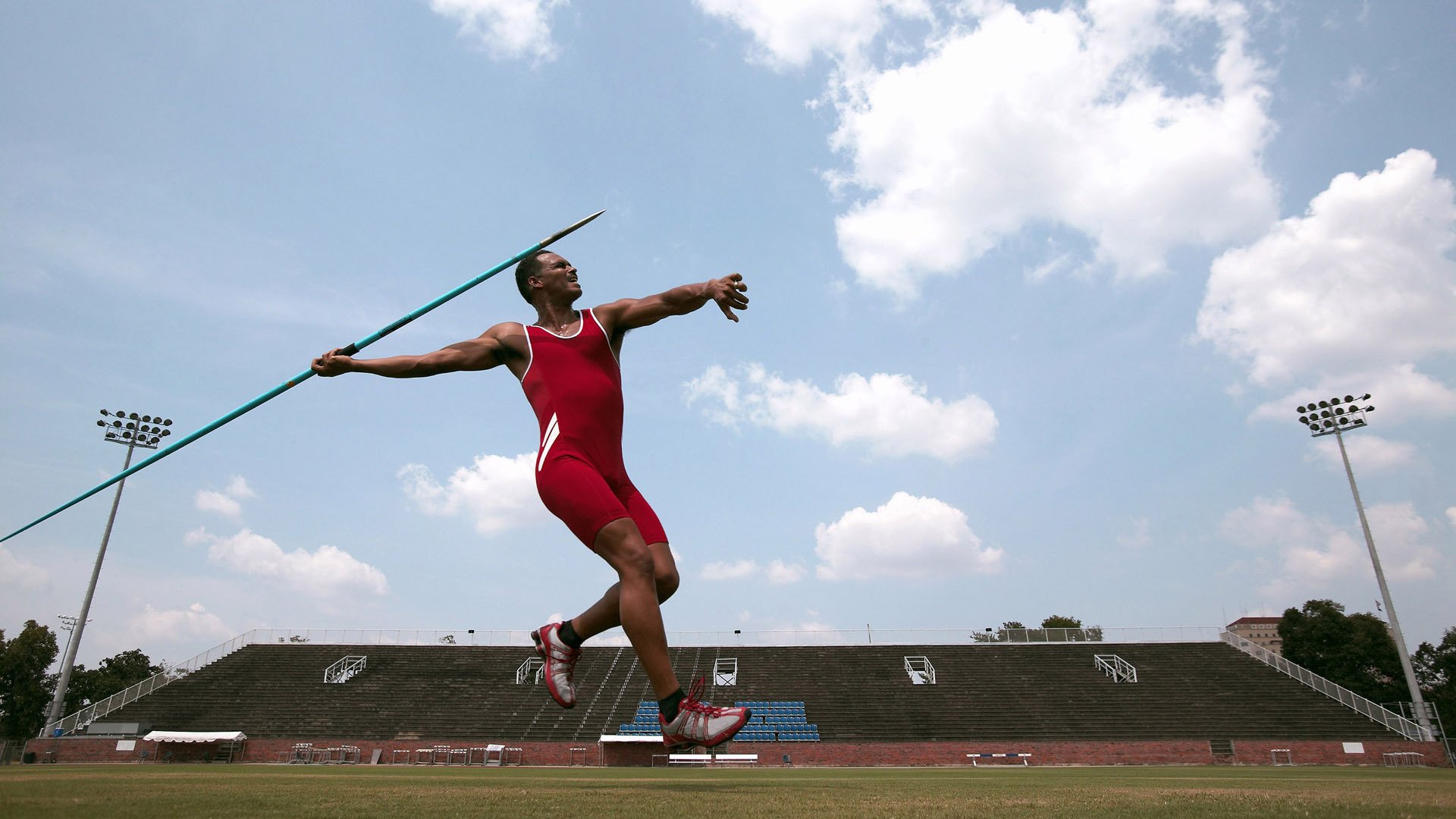 绿茵场与古战场，当伊布接管世界杯，玻利维亚高原的足球幽灵重现